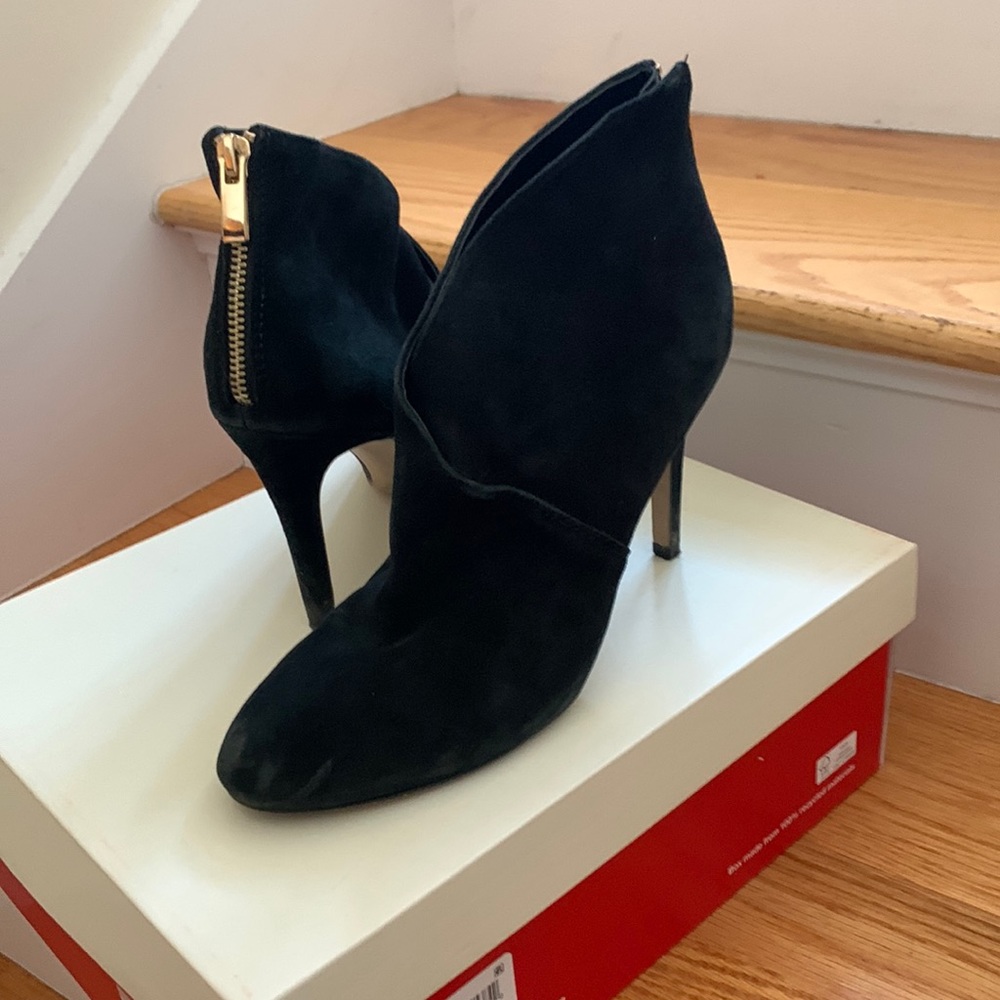 Also booties with zip back 7.5 size women’s